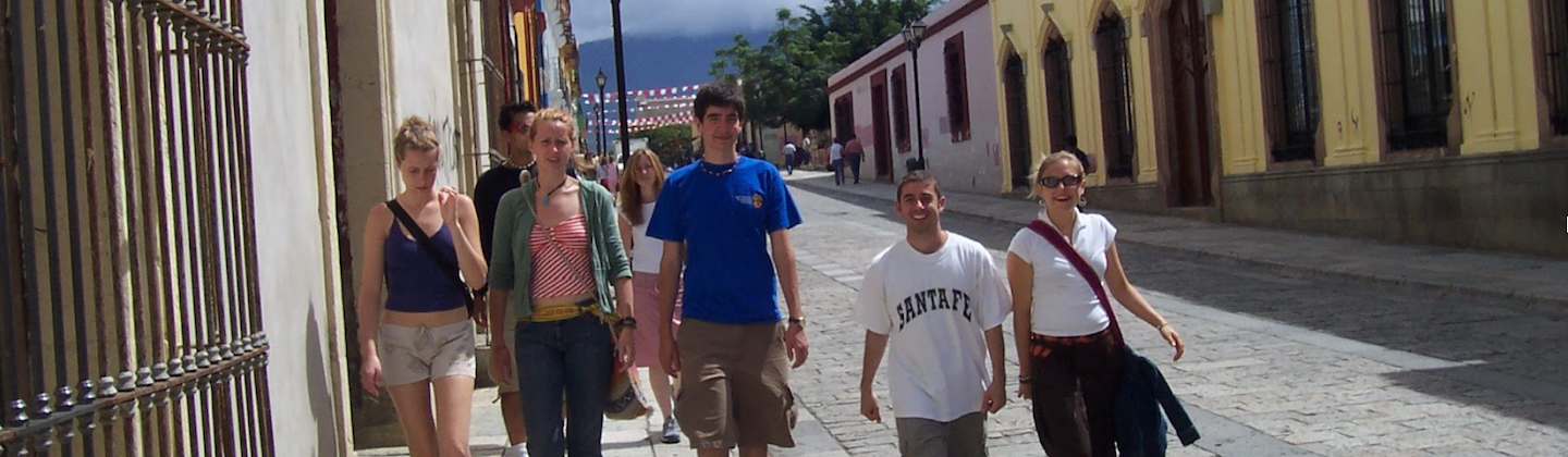 Dr. Julia Polk as an undergraduate at Northwestern walks with friends while on the Public Health in Mexico program